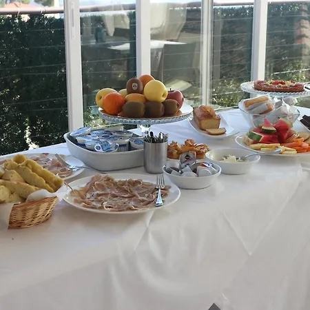 波焦代格力农家乐 迪亚诺马里纳