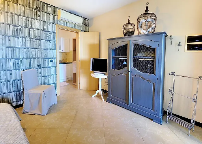 波焦代格力农家乐 * 迪亚诺马里纳