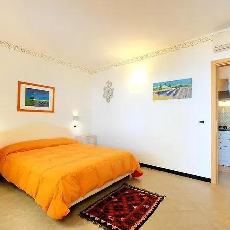 Poggio Dei Gorleri Alloggio per agriturismo Diano Marina